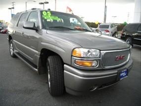 GMC Yukon XL 2005 photo 1