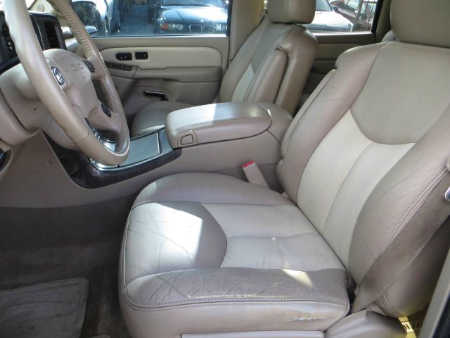 GMC Yukon XL Sport 4WD SUV