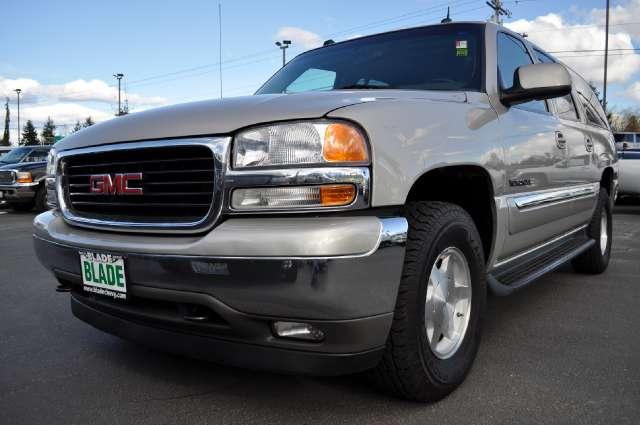 GMC Yukon XL 2005 photo 2
