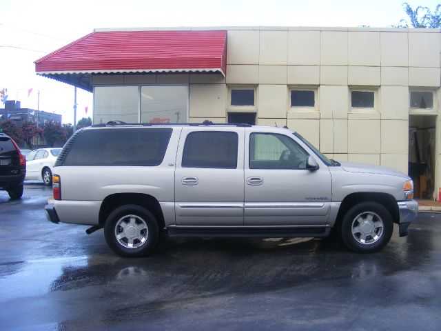 GMC Yukon XL C350 4dr Sdn 3.5L Sport RWD Sedan SUV