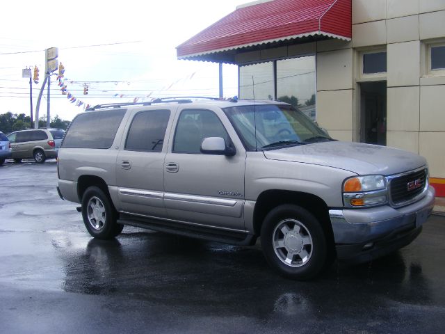 GMC Yukon XL 2005 photo 1