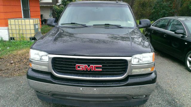 GMC Yukon XL 2005 photo 4