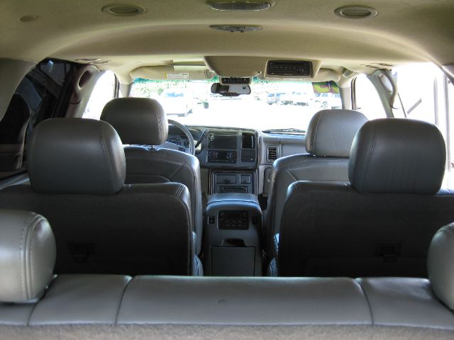 GMC Yukon XL 2005 photo 31