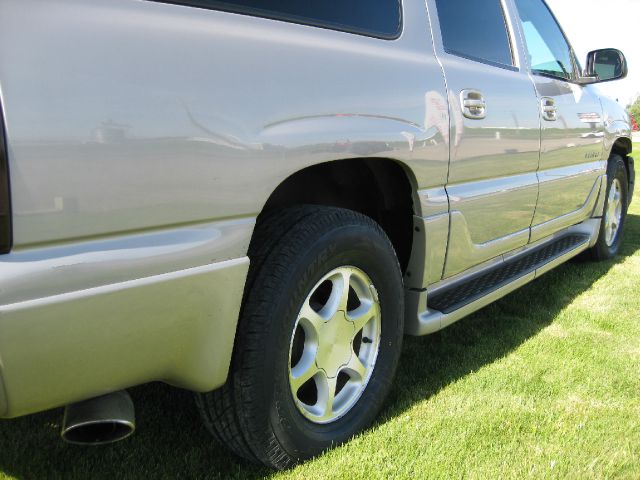 GMC Yukon XL 2005 photo 5