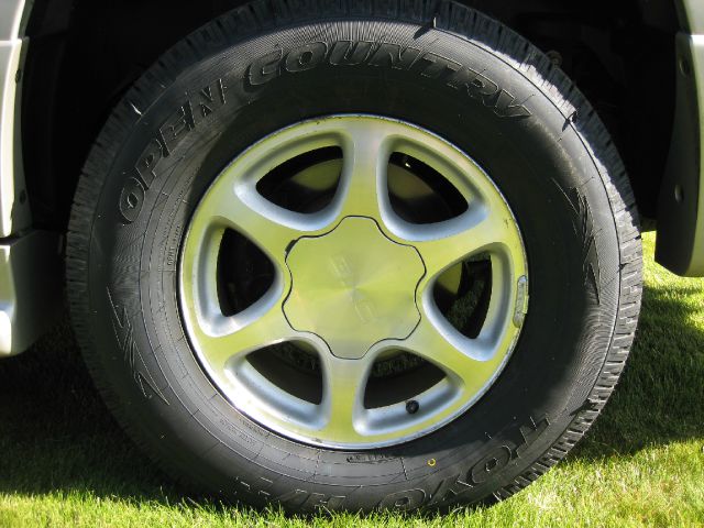 GMC Yukon XL 2005 photo 50