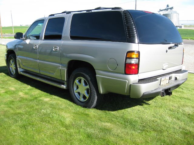 GMC Yukon XL 2005 photo 56