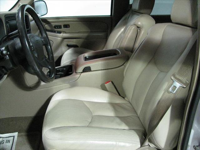 GMC Yukon XL 2005 photo 1