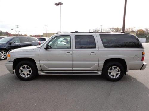 GMC Yukon XL 2005 photo 3