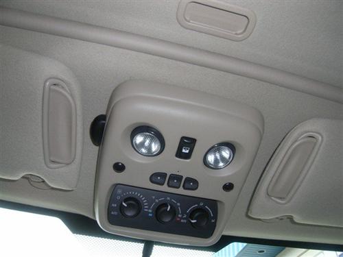 GMC Yukon XL 2005 photo 3