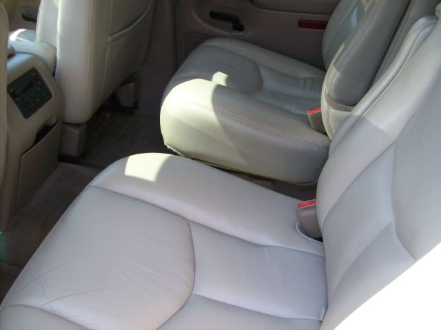 GMC Yukon XL 2005 photo 10