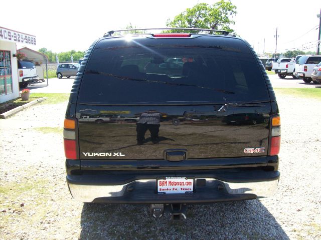 GMC Yukon XL 2005 photo 24