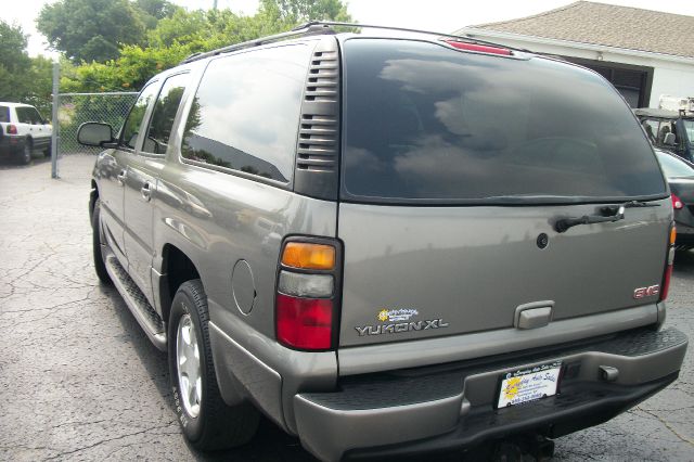 GMC Yukon XL Sport 4WD SUV