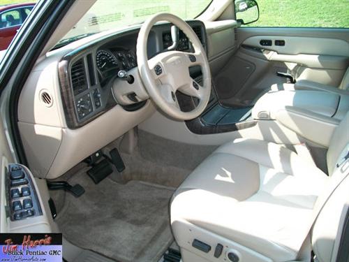 GMC Yukon XL 2005 photo 3