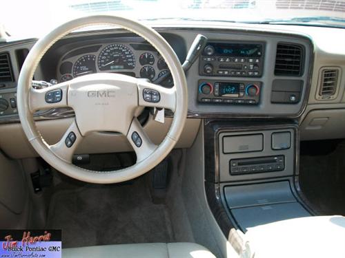 GMC Yukon XL 2005 photo 4