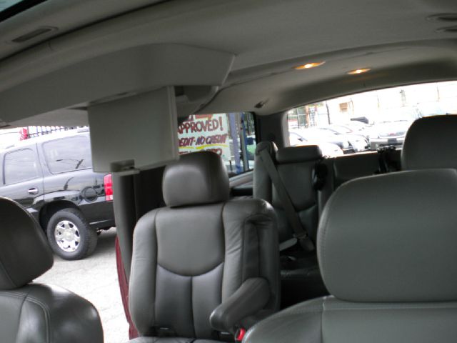 GMC Yukon XL 2006 photo 10