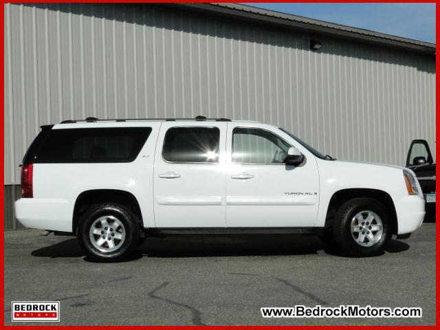GMC Yukon XL 2007 photo 1