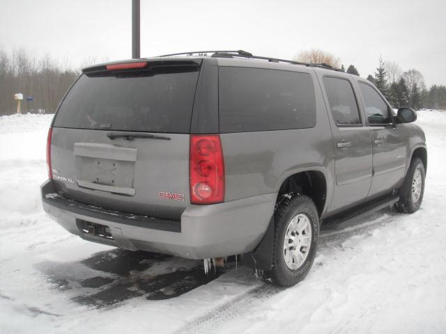 GMC Yukon XL 2007 photo 1