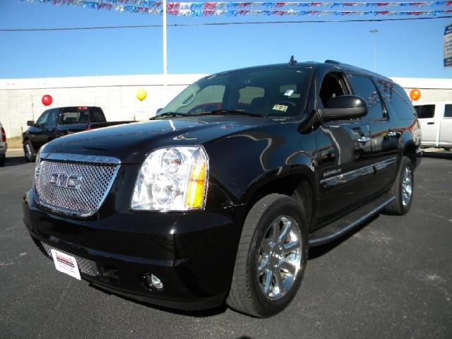 GMC Yukon XL 2007 photo 1