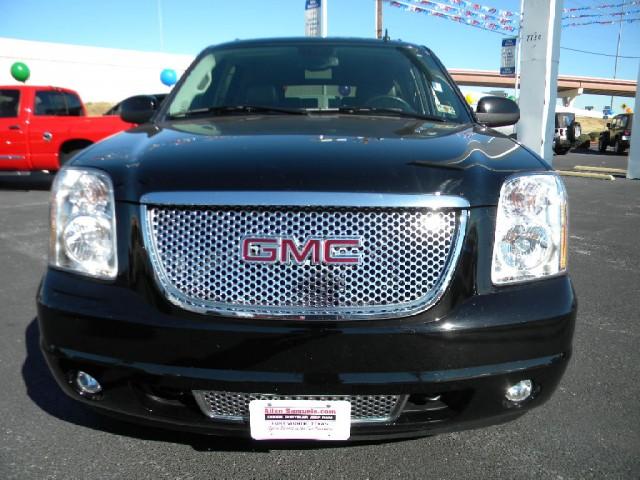 GMC Yukon XL 2007 photo 2
