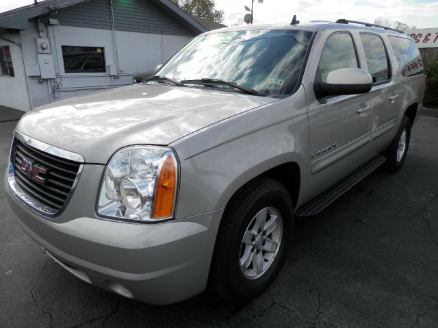 GMC Yukon XL 2007 photo 1