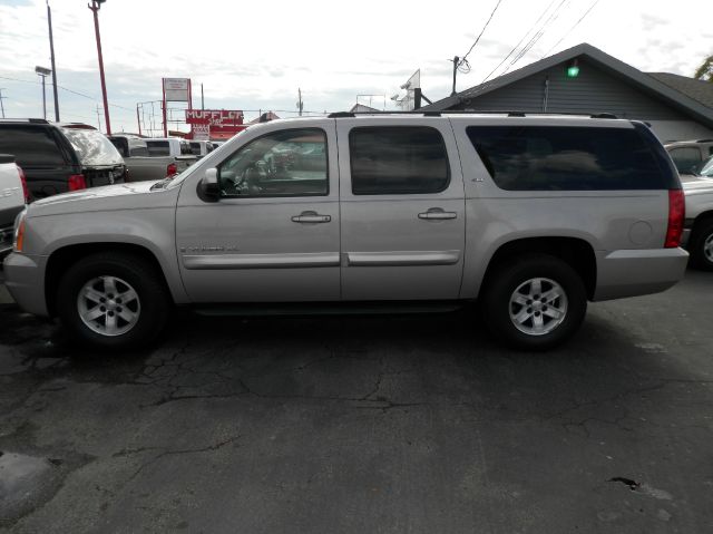 GMC Yukon XL 2007 photo 4
