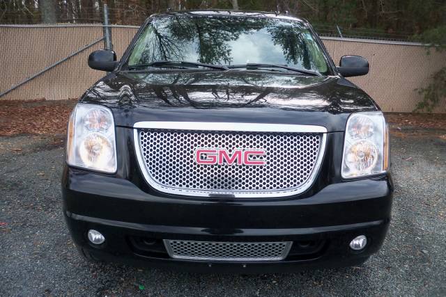 GMC Yukon XL 2007 photo 3