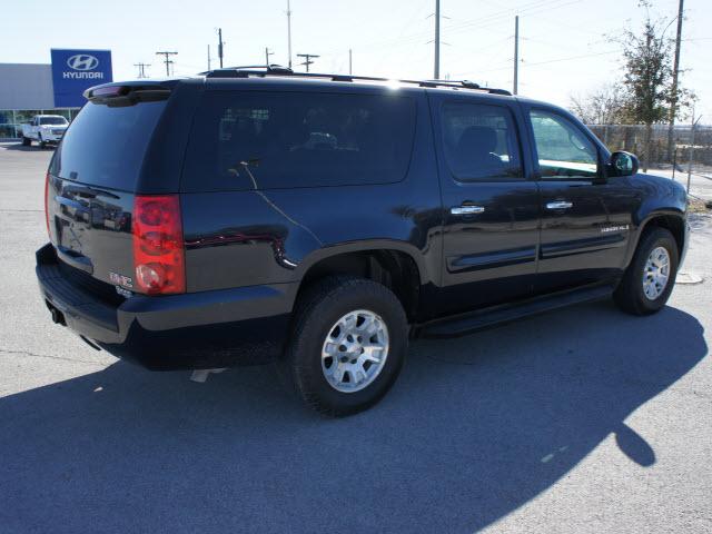 GMC Yukon XL 2007 photo 3