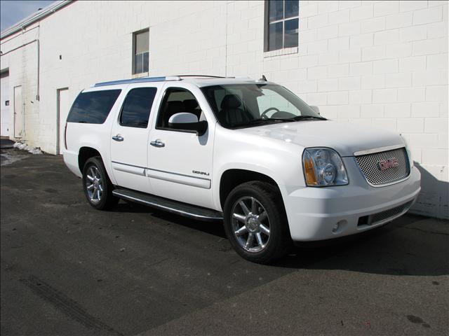 GMC Yukon XL 2007 photo 2