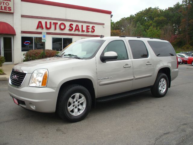 GMC Yukon XL 2006 Mercury SUV