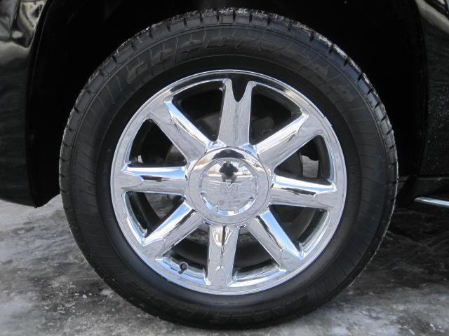 GMC Yukon XL 2007 photo 2