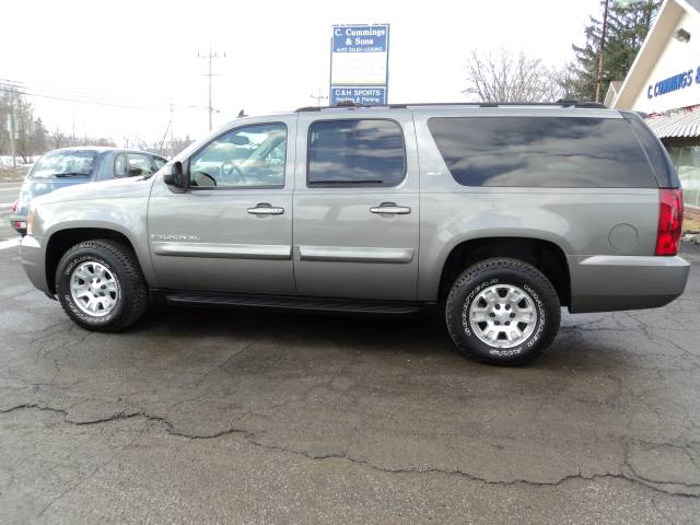 GMC Yukon XL SLT Sport Utility