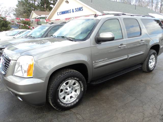 GMC Yukon XL 2007 photo 2