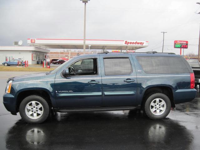 GMC Yukon XL 2007 photo 1