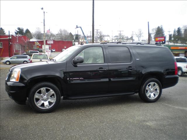 GMC Yukon XL 2007 photo 3