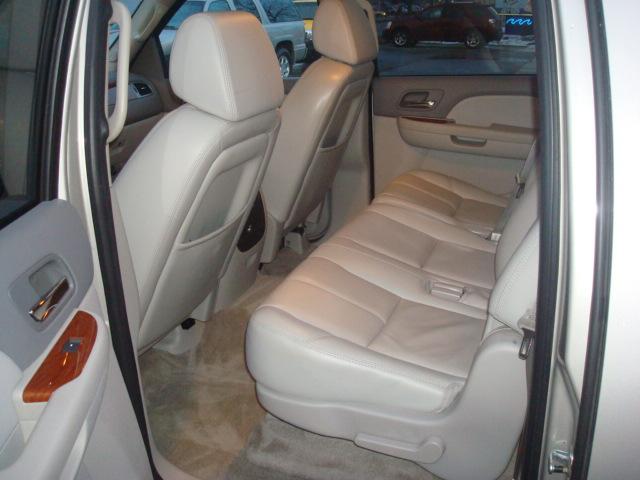 GMC Yukon XL 2007 photo 2
