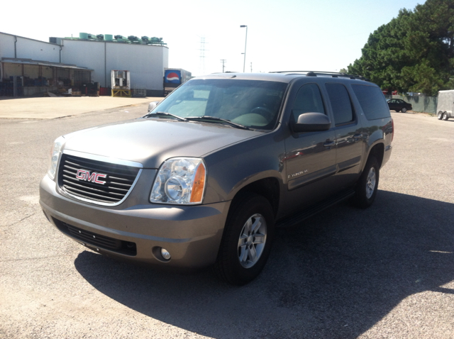 GMC Yukon XL 2007 photo 1