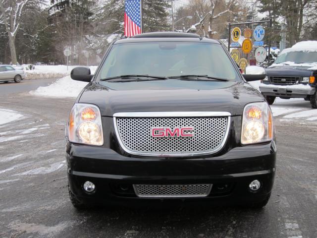 GMC Yukon XL 2007 photo 3