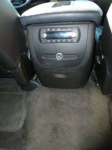 GMC Yukon XL 2007 photo 2