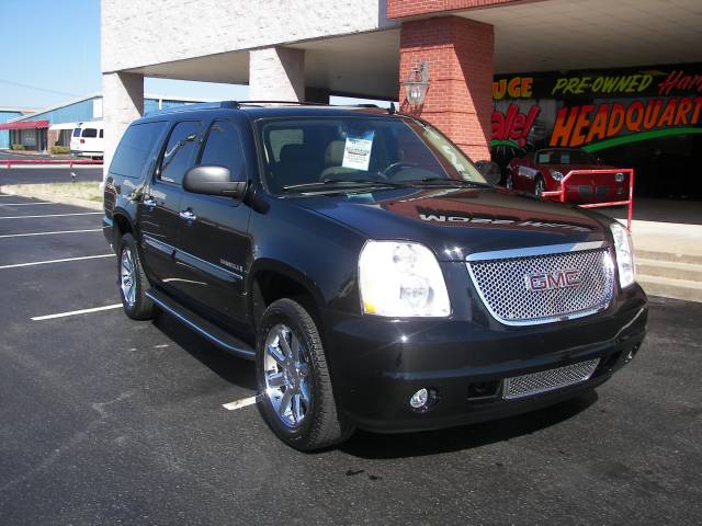 GMC Yukon XL 2007 photo 1