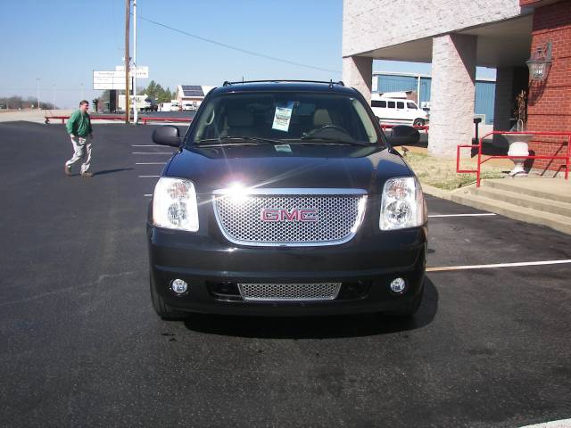 GMC Yukon XL 2007 photo 2