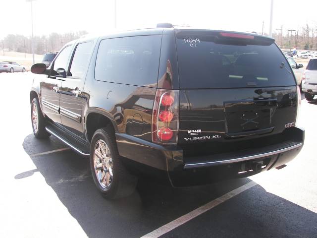 GMC Yukon XL 2007 photo 5