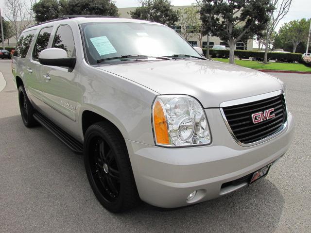 GMC Yukon XL 2007 photo 4