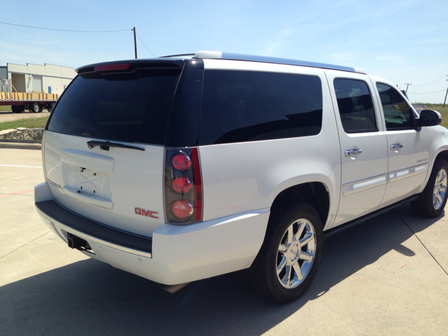 GMC Yukon XL 2007 photo 3