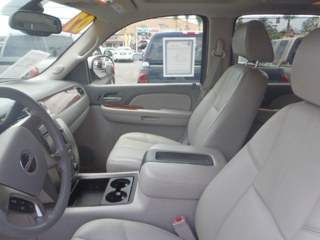 GMC Yukon XL 2007 photo 1