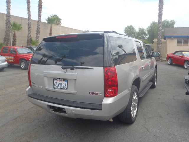 GMC Yukon XL 2007 photo 4