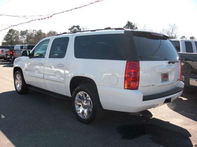 GMC Yukon XL 2007 photo 1