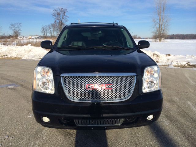 GMC Yukon XL 2007 photo 2