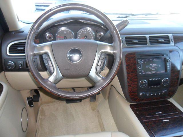 GMC Yukon XL 2007 photo 3