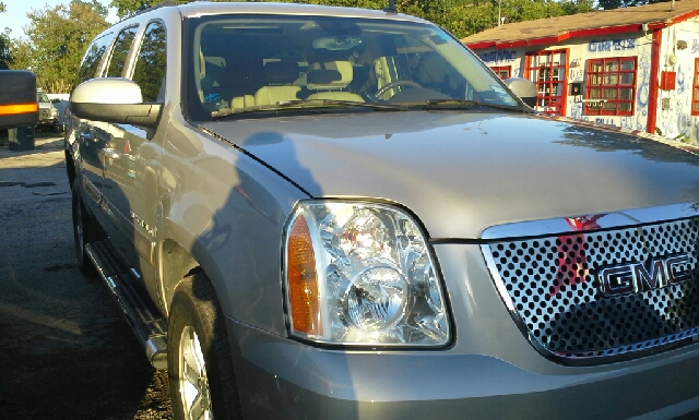 GMC Yukon XL ION 2 Quad Cpe Manual Coupe SUV