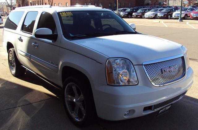 GMC Yukon XL 2007 photo 3